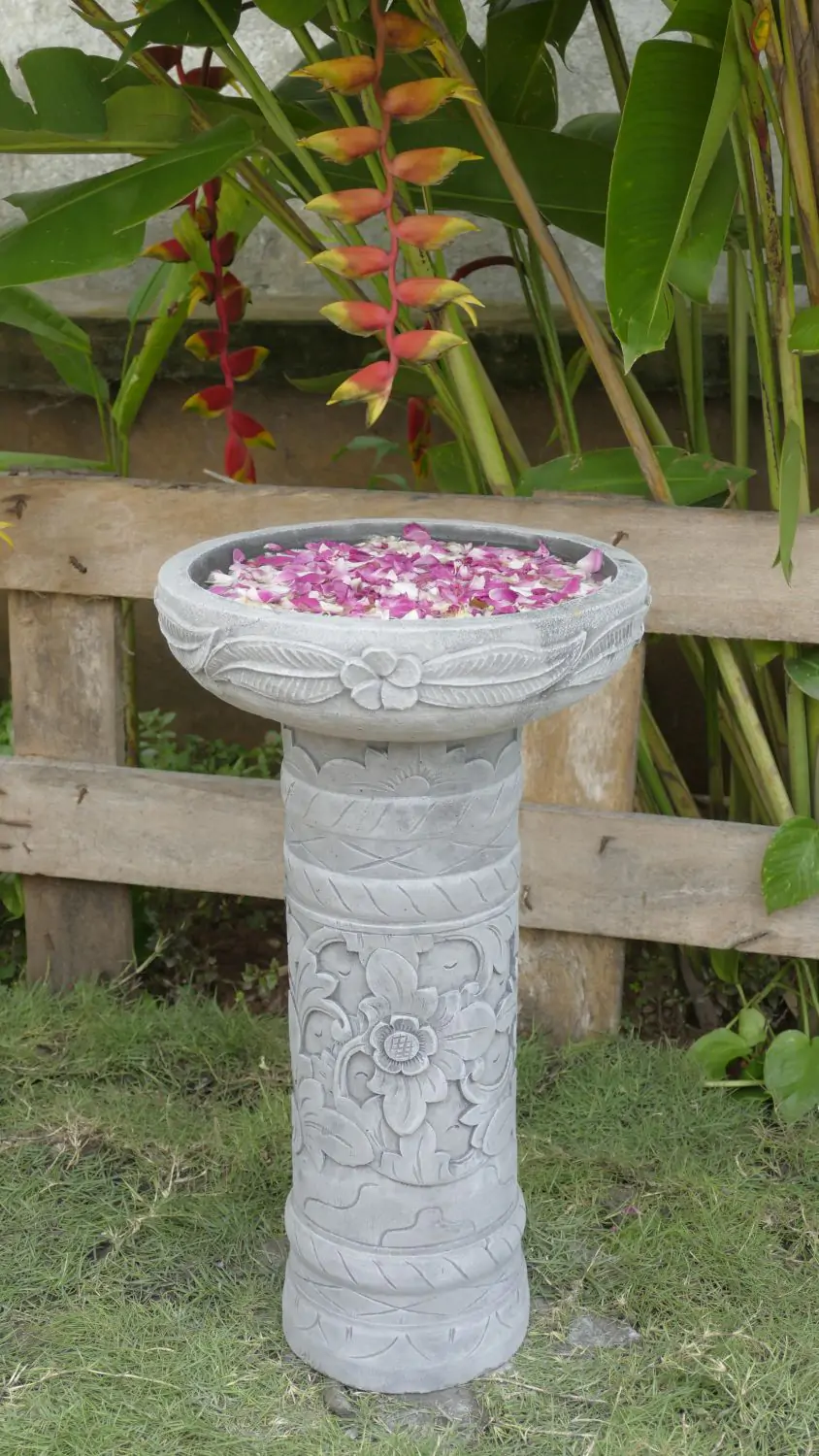  Product image 2 of the product “Jakarta - Bowl with flower motiv, frangipani, Ø 30 cm | cast stone ”